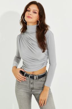 Cool & Sexy Women's Gray Draped Blouse