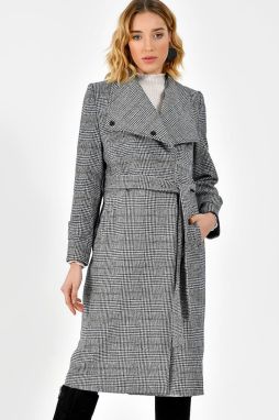 Z6627 DEWBERRY WOMAN COAT